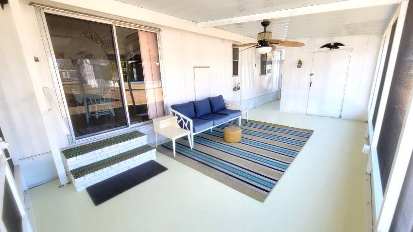 203 Rainbow Lane West a Dundee, FL Mobile or Manufactured Home for Sale